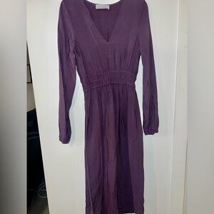 New Self Contrast Plum Purple V-Neck Smocked Waist Midi Dress Long Sleeve